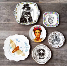 Load image into Gallery viewer, ‘Cat’ | Upcycled Vintage Plate Art | Bijoux Beach
